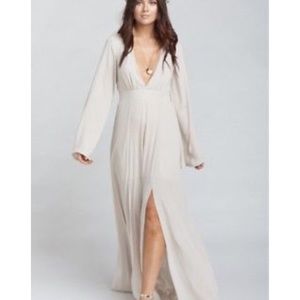 Venus Show Me Your Mumu Maxi Hemmed 5’4”